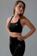Biustonosz sportowy damski GYM-LADY kolekcja SKINSS kolor black - odzież fitness dla kobiet, z bliska