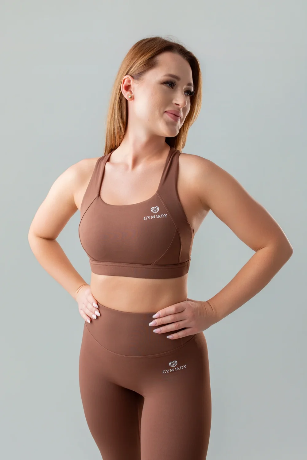 Biustonosz sportowy damski GYM-LADY kolekcja SKINSS kolor brown - odzież fitness dla kobiet przód 3