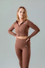 Bluza sportowa damska GYM-LADY kolekcja SKINSS kolor brown - odzież fitness dla kobiet przód