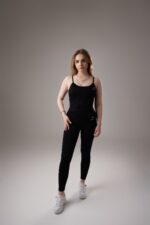 8106eadeb0f9df8053fba818a52da39d